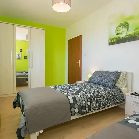 Spacious In Kukci With Swimming Pool Willa *
