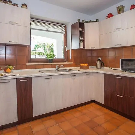 Spacious In Kukci With Swimming Pool Willa *