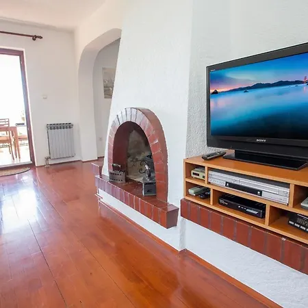 Spacious In Kukci With Swimming Pool *