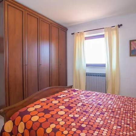 Villa Spacious In Kukci With Swimming Pool